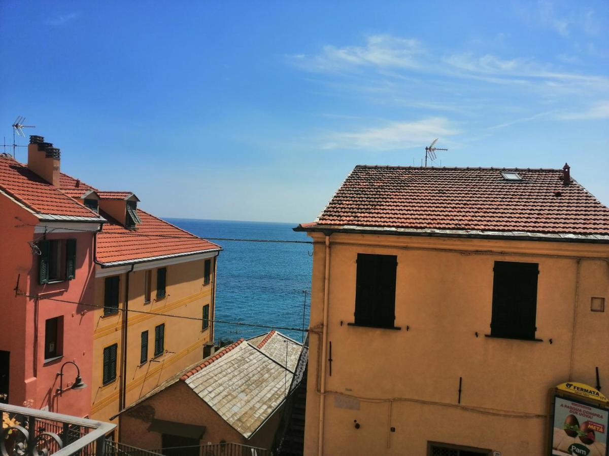 Casa Del Sole Affacciato Sul Mare Apartment Cervo Luaran gambar
